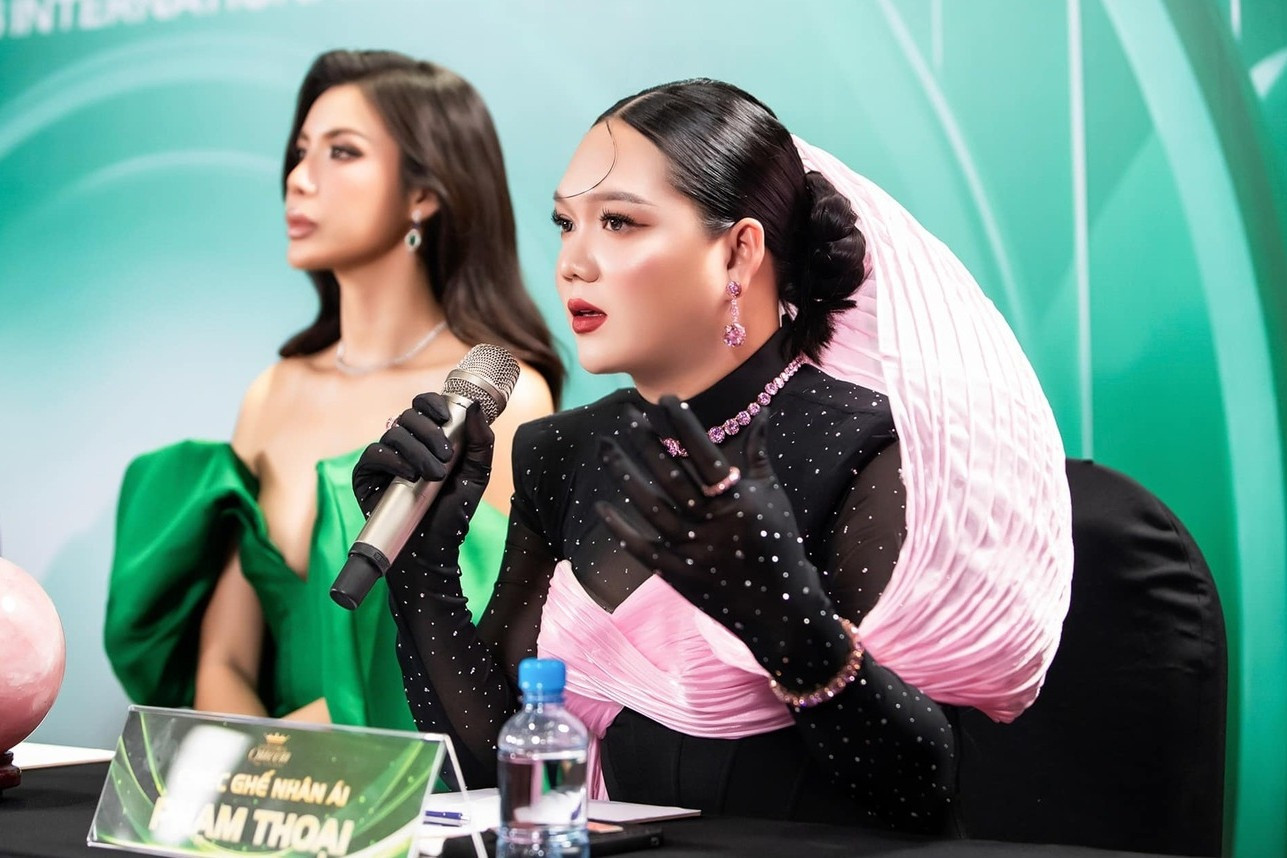 Phạm Thoại bị hạn chế hình ảnh trong show Miss International Queen Vietnam 2025.