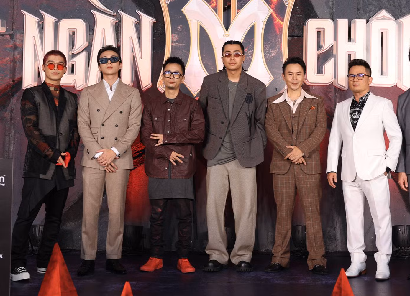 Các anh tài có mặt trong họp báo Anh trai vượt ngàn chông gai. Các anh tài có mặt trong họp báo Anh trai vượt ngàn chông gai.