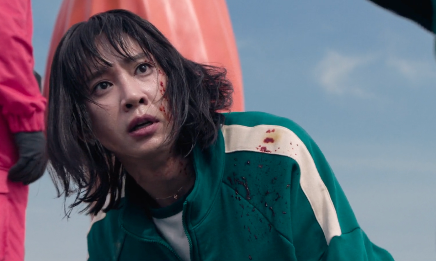 Gong Yoo, Hwang Dong Hyuk (phải) được khen ngợi là điểm sáng trong phần 2 Squid Game.