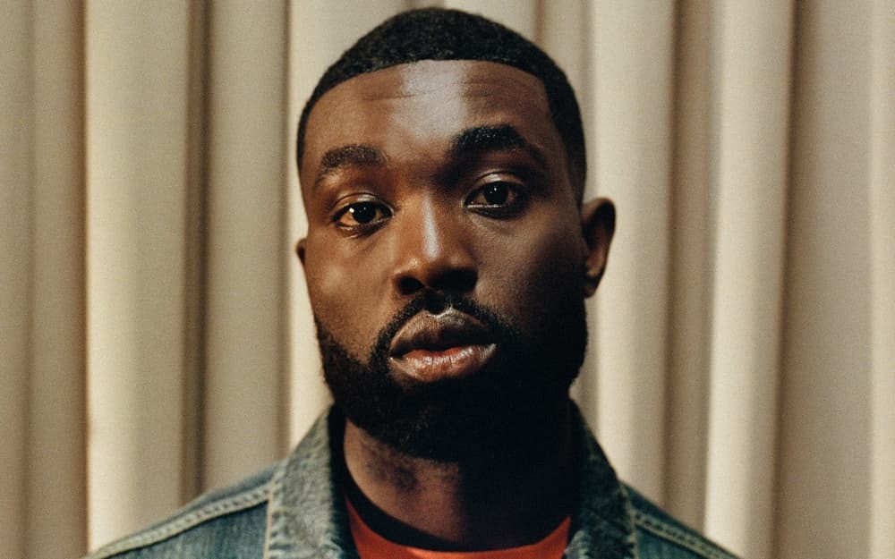 Paapa Essiedu gây tranh cãi gay gắt khi nhận vai kinh điển của cố diễn viên Alan Rickman.