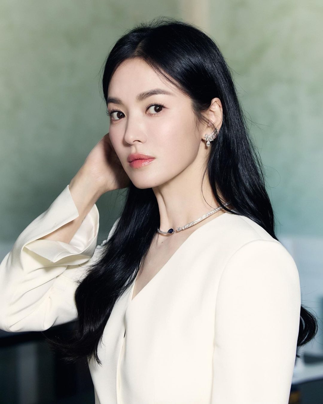 Ảnh được Song Hye Kyo đăng tải trên Instagram. Theo cô đây là những bức hình không được lựa chọn để quảng bá.