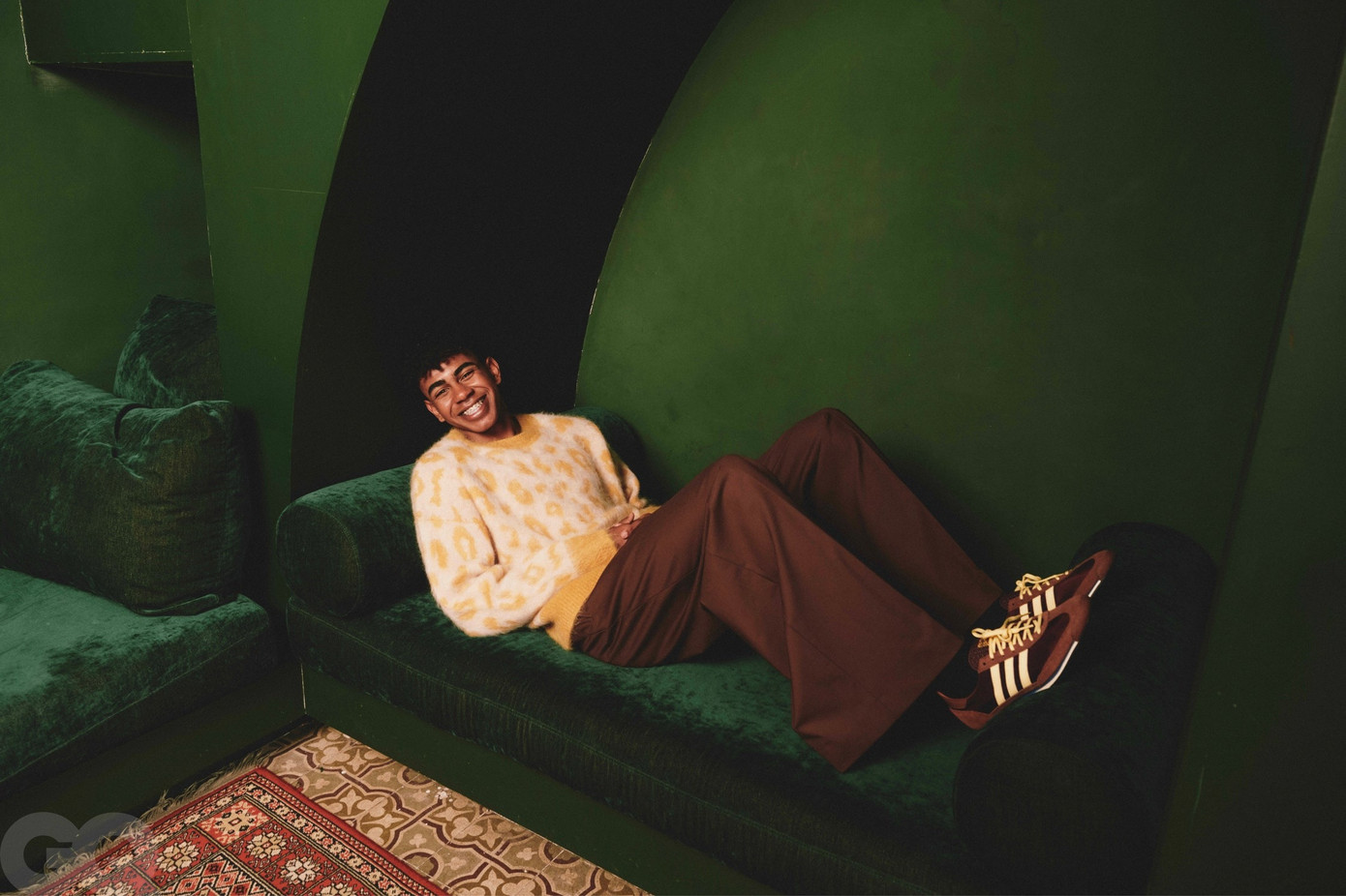 Góp công lớn trong chiến thắng trước Pháp, Lamine Yamal nói đã nghĩ Tây Ban Nha thắng từ phút 60. Mục tiêu lớn nhất của cậu là đưa tuyển nhà vô địch Euro. “Ban đầu mục tiêu của tôi là ăn sinh nhật ở Đức, giờ nó đã hoàn thành. Tôi nói mẹ không cần mua quà gì đâu, điều tôi cần là chiến thắng, chỉ có chiến thắng mà thôi” - Lamine Yamal chia sẻ sau trận đấu 2h sáng nay (giờ Việt Nam). Góp công lớn trong chiến thắng trước Pháp, Lamine Yamal nói đã nghĩ Tây Ban Nha thắng từ phút 60. Mục tiêu lớn nhất của cậu là đưa tuyển nhà vô địch Euro. “Ban đầu mục tiêu của tôi là ăn sinh nhật ở Đức, giờ nó đã hoàn thành. Tôi nói mẹ không cần mua quà gì đâu, điều tôi cần là chiến thắng, chỉ có chiến thắng mà thôi” - Lamine Yamal chia sẻ sau trận đấu 2h sáng nay (giờ Việt Nam).