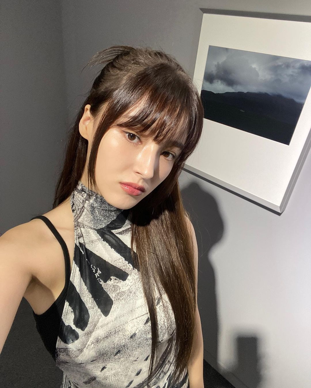 Tên đầy đủ của nữ ca sĩ là Nancy Jewel Mcdonie, thành viên nhóm nhạc Momoland, con lai Mỹ - Hàn Quốc. Tên đầy đủ của nữ ca sĩ là Nancy Jewel Mcdonie, thành viên nhóm nhạc Momoland, con lai Mỹ - Hàn Quốc.