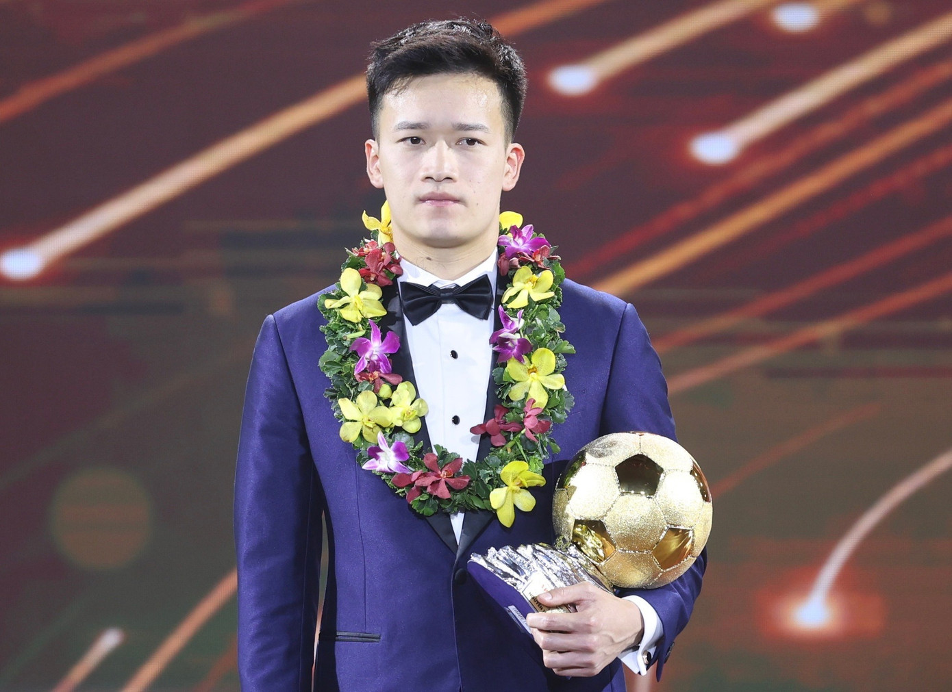 Hoàng Đức giành Quả bóng vàng Việt Nam Hoàng Đức giành Quả bóng vàng Việt Nam
