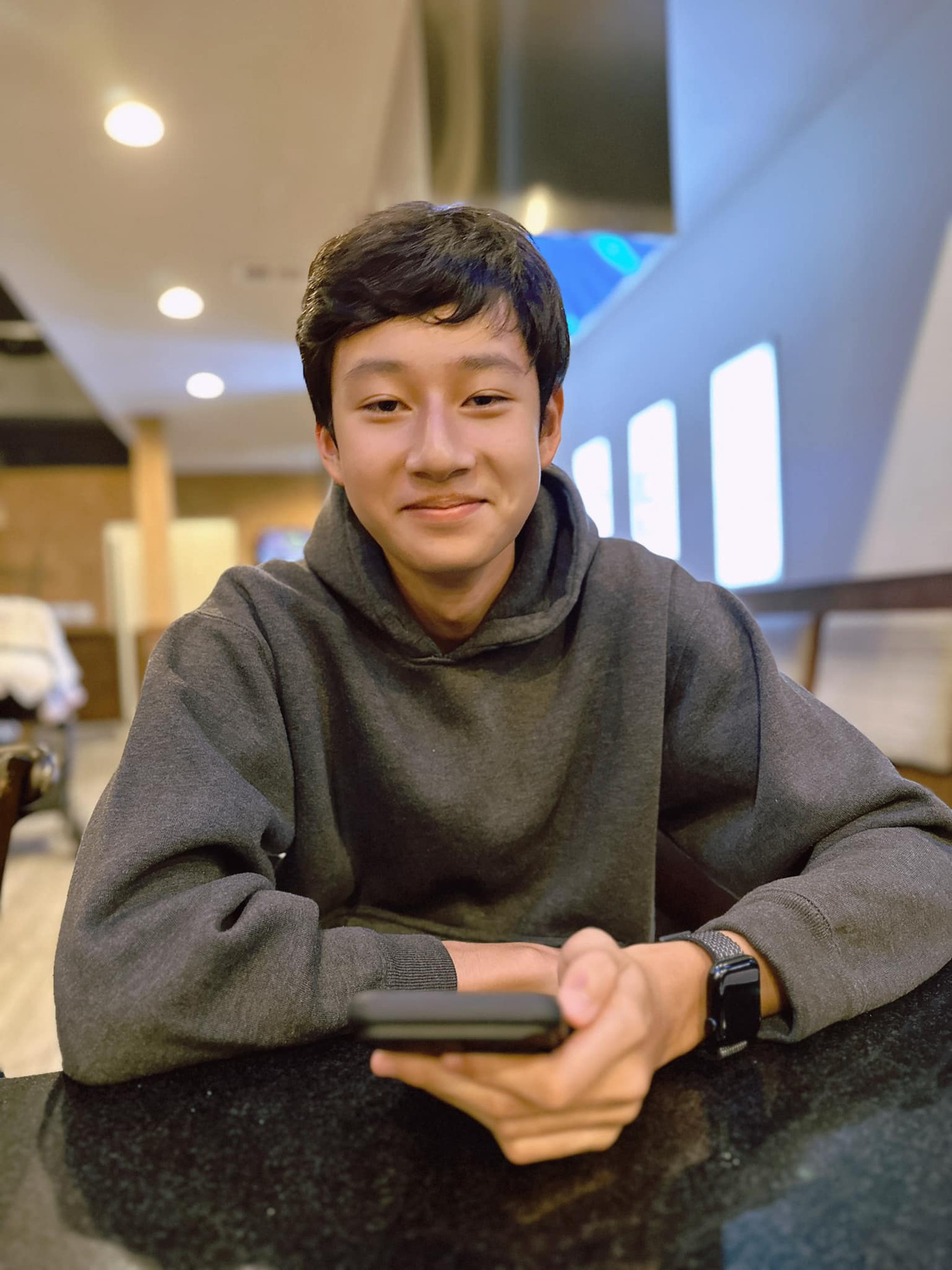 Sau khi bố mẹ “đường ai nấy đi” năm 2009, Bảo Nam chuyển đến Mỹ sống cùng ông bà ngoại ở California. Không chỉ có vẻ ngoài ưa nhìn, cao ráo, Bảo Nam còn có thành tích học tập xuất sắc. Trước đó, Quang Dũng và Jennifer Phạm đăng tải kết quả học tập đáng nể của con trai, khi trở thành thủ khoa trung học cơ sở (lớp 6-8) với số điểm tuyệt đối cho 3 năm học.