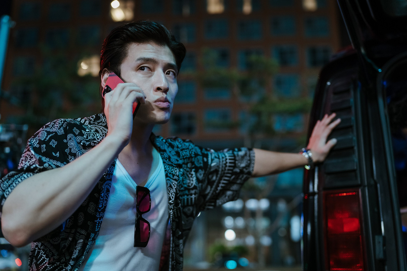 Bộ phim được đánh giá cao về kịch bản, giữ nhịp căng thẳng xuyên suốt. Bộ phim được đánh giá cao về kịch bản, giữ nhịp căng thẳng xuyên suốt.