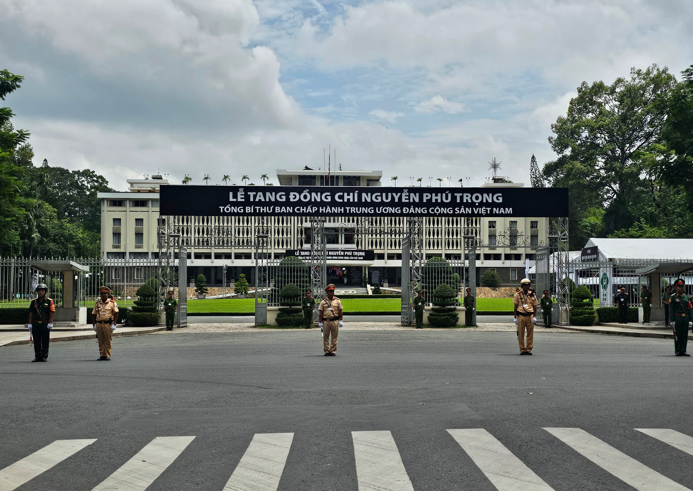Cử hành trọng thể lễ truy điệu Tổng Bí thư Nguyễn Phú Trọng ảnh 25
