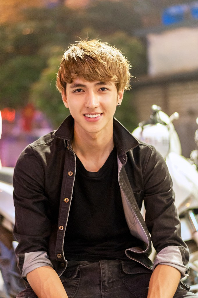 Cái chết của danh xưng hot boy, hot girl Việt bùng nổ một thời ảnh 7