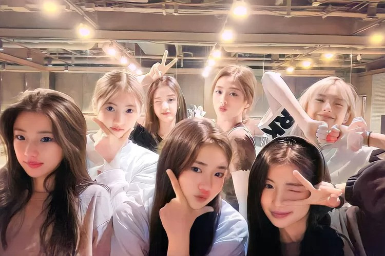 Baby Monster hội tụ bảy gương mặt đa quốc gia, từ Hàn Quốc, Nhật Bản, Thái Lan ở độ tuổi teen, gồm: Ruka, Pharita, Asa , Ahyeon, Haram, Rora và Chiquita. Một số nhân tố được kỳ vọng là Jennie, Lisa phiên bản hai. Nhóm được giới thiệu quy tụ những cá nhân đa tài, có ngoại hình nổi bật. Chưa rõ YG hướng cho Baby Monster đi theo thể loại nhạc nào, song công ty này thể hiện rõ tham vọng đưa nhóm nhạc 7 thành viên này nối tiếp thành công quốc tế của BlackPink.