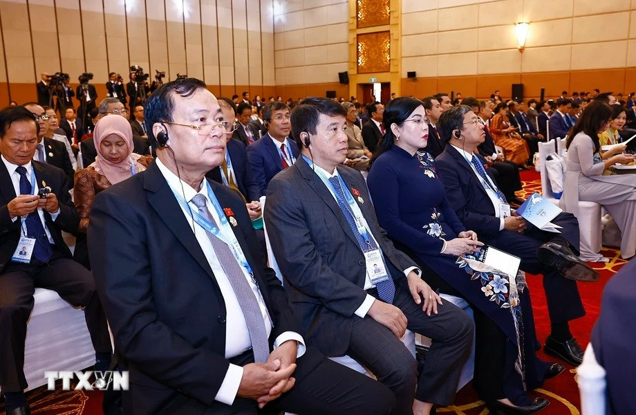 Đại biểu Việt Nam dự hội nghị. (Ảnh: Doãn Tấn/TTXVN).