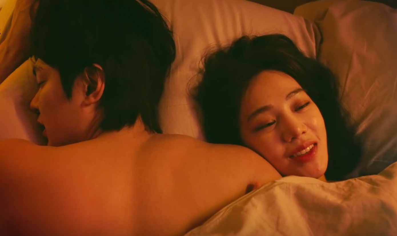 Cảnh nóng của Lee Min Ho và nữ diễn viên Han Ji Eun.