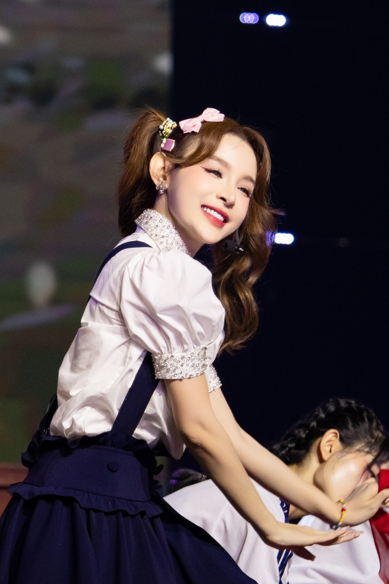 Huyền Baby và Lynk Lee cùng một số chị đẹp nhóm hồi sinh được cho là bị loại ở công diễn 5,6. Huyền Baby và Lynk Lee cùng một số chị đẹp nhóm hồi sinh được cho là bị loại ở công diễn 5,6.