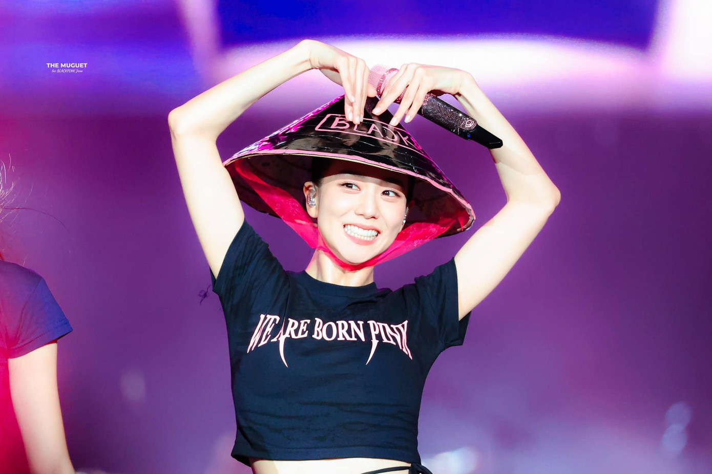 Jisoo (BlackPink) quyên góp cho dự án rừng ngập mặn ở Việt Nam. Ảnh: Twitter. Jisoo (BlackPink) quyên góp cho dự án rừng ngập mặn ở Việt Nam. Ảnh: Twitter.