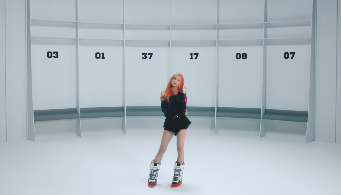 YG đưa hình ảnh sáu chỗ trống, ẩn ý Baby Monster chỉ có 6 thành viên ra mắt.