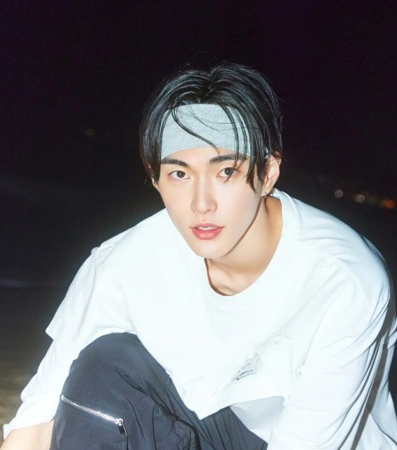 Seunghan (RIIZE) ngưng hoạt động vô thời hạn sau nhiều scandal làm xấu hình tượng. Ảnh: Dispatch.