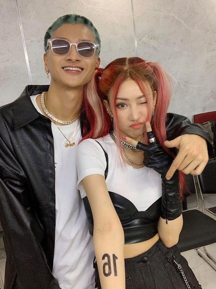 Những lời ca trong các bản nhạc mới của 16 Typh khiến khán giả liên tưởng đến Min. Những lời ca trong các bản nhạc mới của 16 Typh khiến khán giả liên tưởng đến Min.