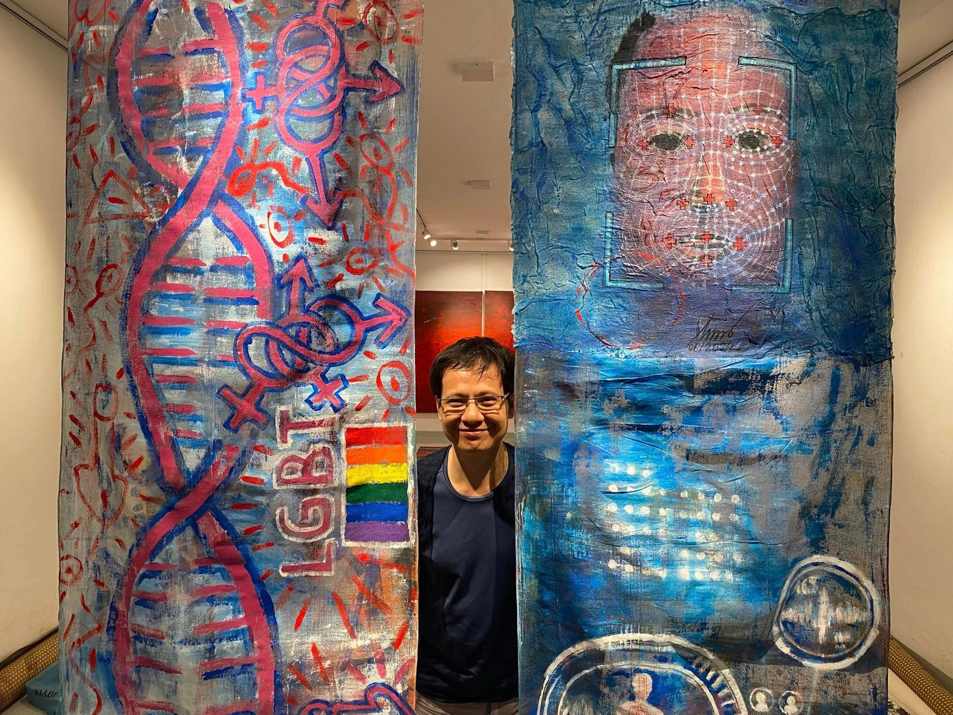 Những cảm xúc nhức nhối trong tranh của Tiến Văn Miếu. Những cảm xúc nhức nhối trong tranh của Tiến Văn Miếu.