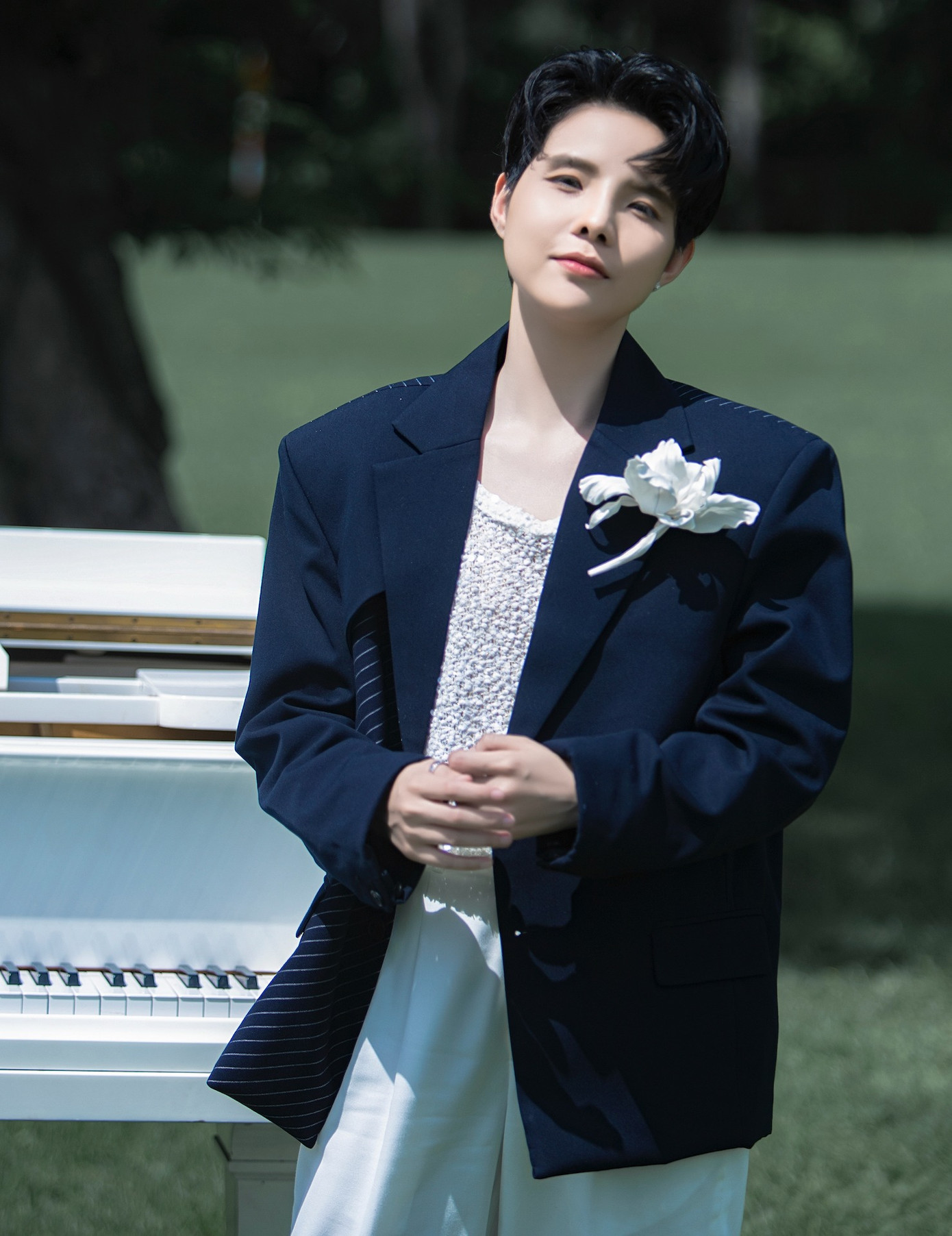 Vũ Cát Tường chia sẻ quan điểm về việc làm đám cưới. Vũ Cát Tường chia sẻ quan điểm về việc làm đám cưới.