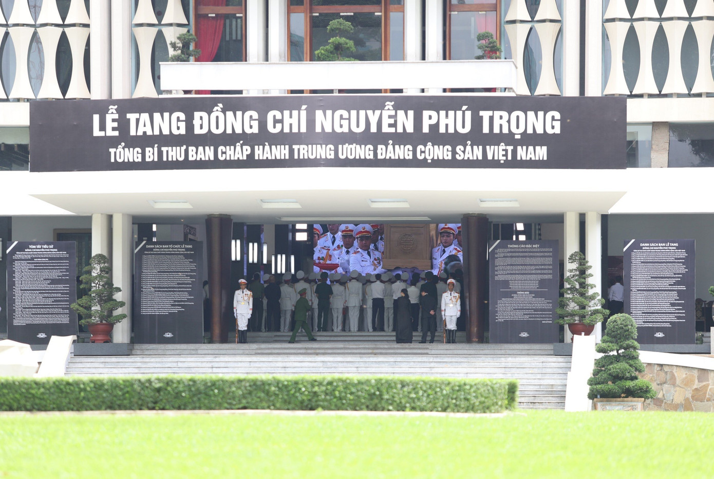 Cử hành trọng thể lễ truy điệu Tổng Bí thư Nguyễn Phú Trọng ảnh 33