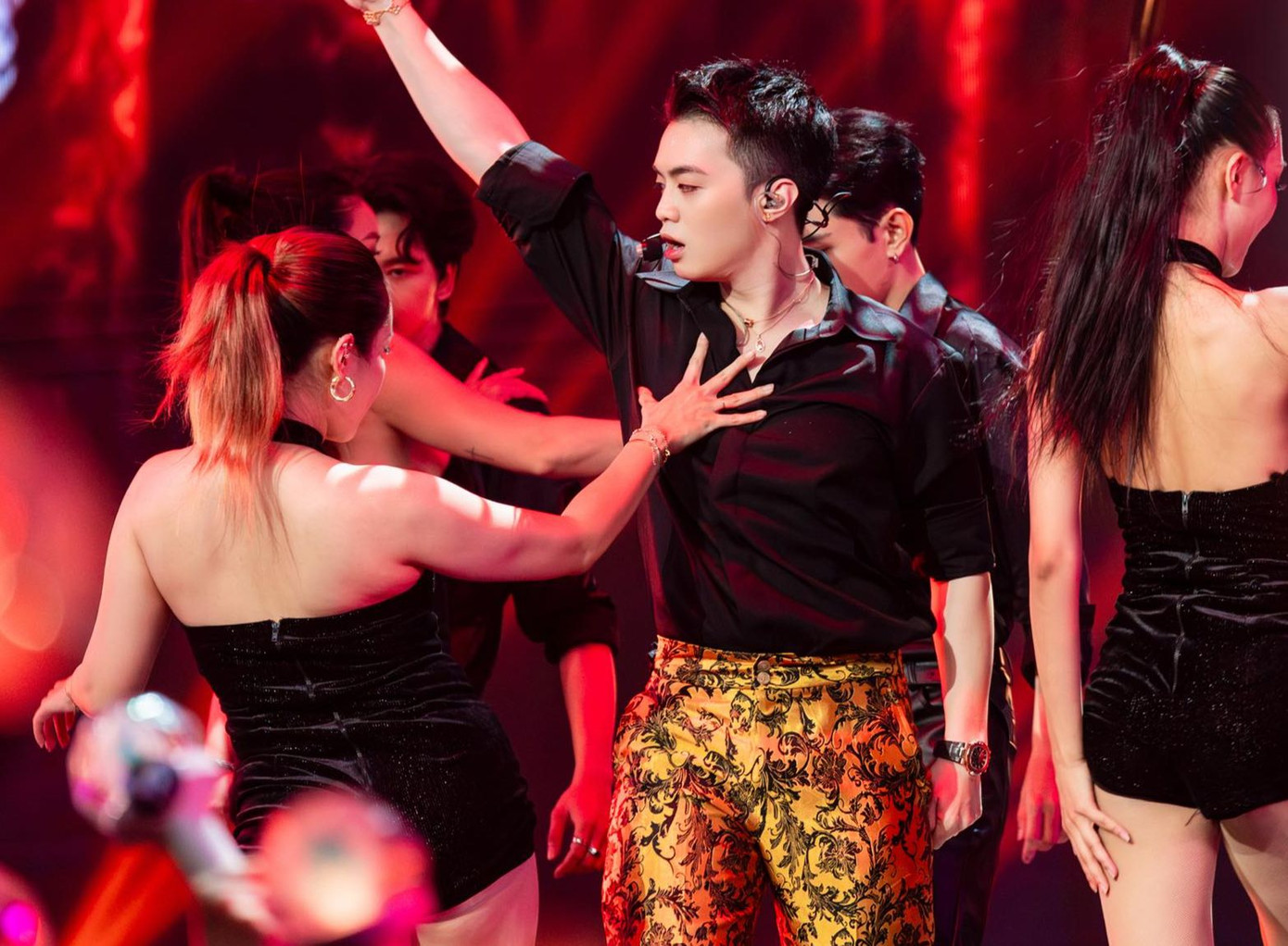 Negav gây mất hình tượng. Negav gây mất hình tượng.