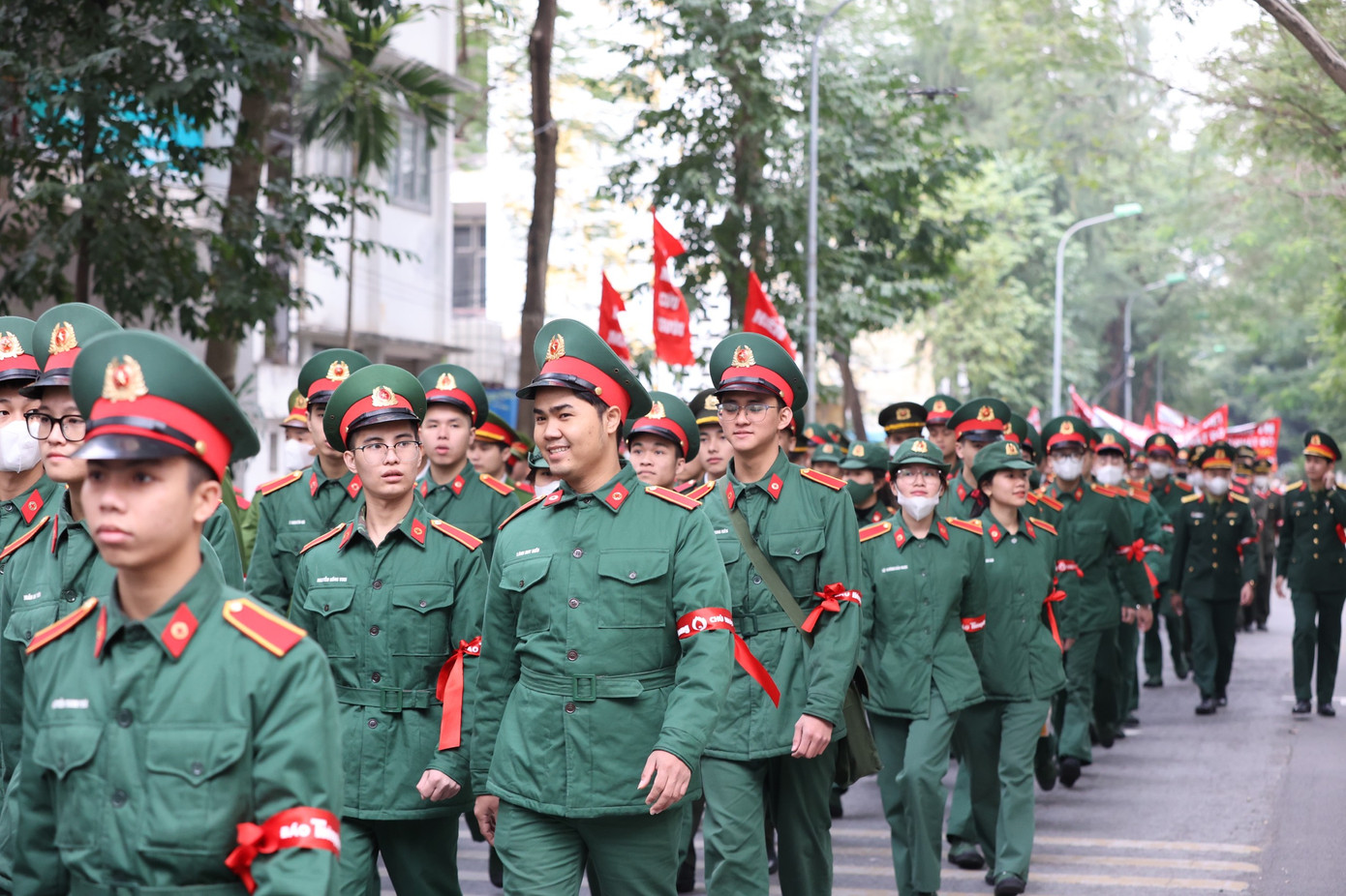 Năm 2024 là lần thứ 16 chương trình được tổ chức, với sự tham gia của hơn 45 tỉnh, thành phố và nhiều cơ quan, đơn vị, trường học... hưởng ứng tổ chức. Dự kiến năm nay Chủ Nhật Đỏ tiếp nhận 45.000-50.000 đơn vị máu. Năm 2023, chương trình đã tiếp nhận gần 60.000 đơn vị máu, vượt kế hoạch đề ra gần 10.000 đơn vị.