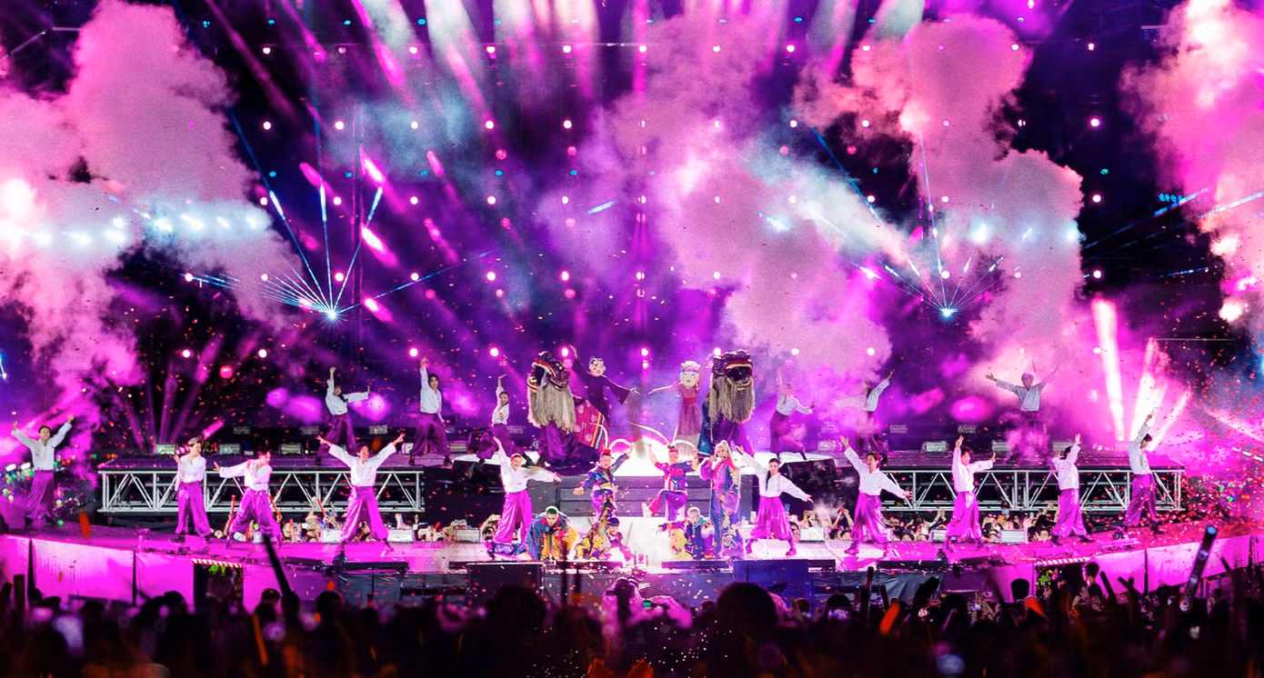 ATVNCG gây sốt bởi những ca khúc được remake (làm mới), đưa chất liệu dân gian, văn hóa dân tộc, truyền lửa cho thế hệ trẻ.