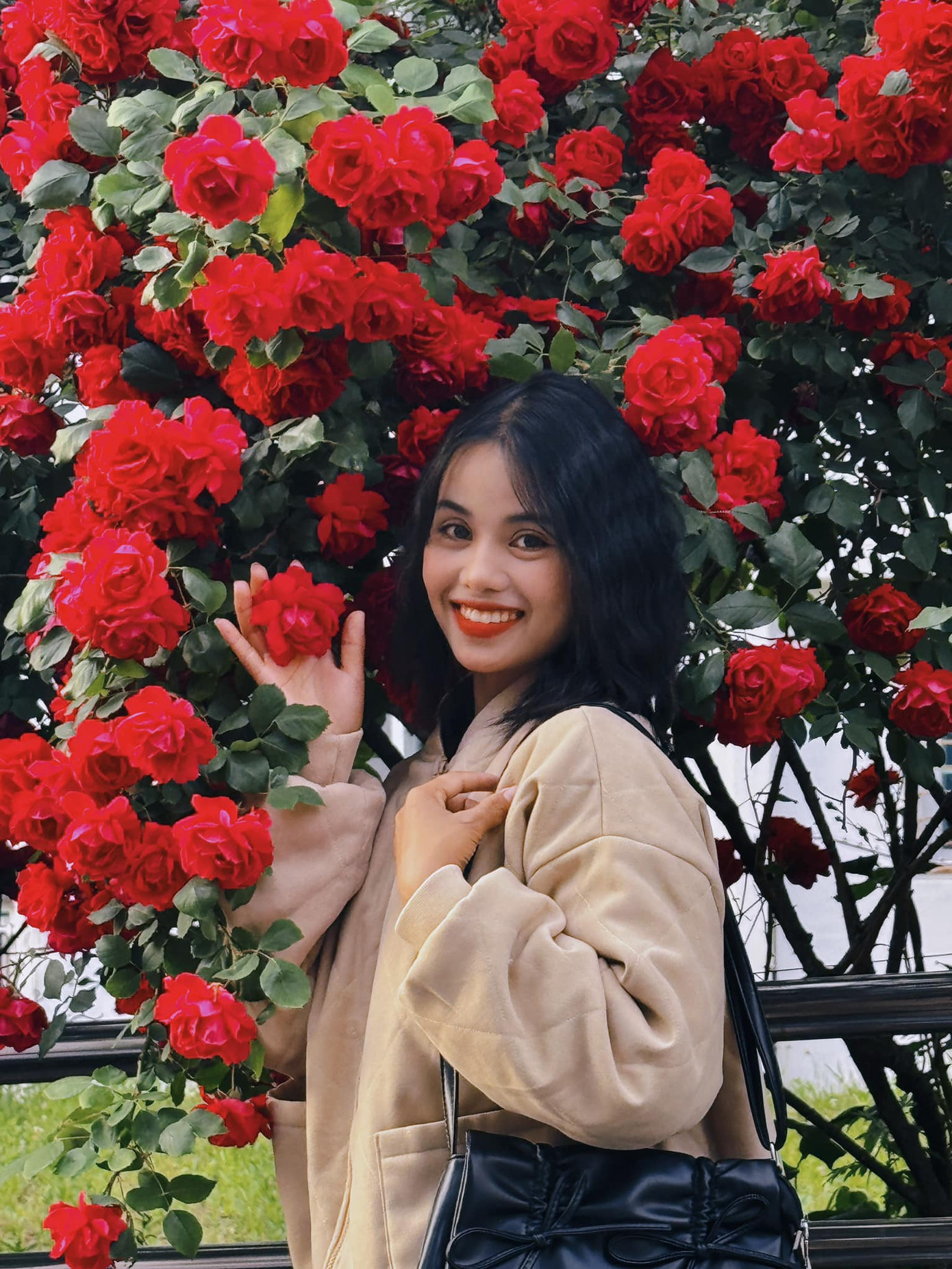 Cùng ngày thi đấu với Ánh Nguyệt là cung thủ Lê Quốc Phong. Anh bước vào so tài nội dung cung 1 dây cá nhân nam khung 19h15-22h15.