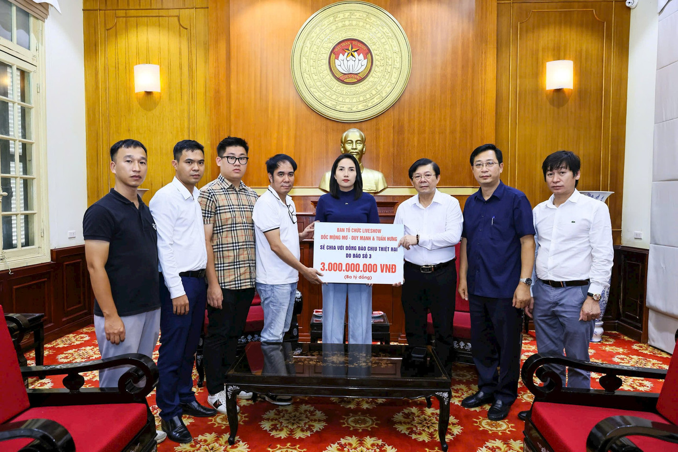 Ủy ban Trung ương Mặt trận Tổ quốc Việt Nam công khai sao kê tài khoản kêu gọi ủng hộ từ Ban Vận động cứu trợ Trung ương.