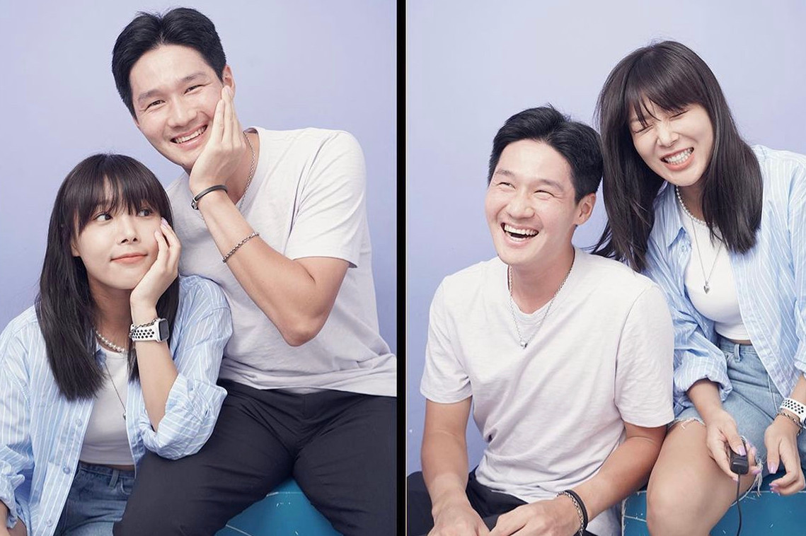 Trong khi đó, Kwon Soon-woo cũng đăng bức ảnh tương tự lên Instagram của mình và viết: “Đúng vậy. Đây là lần đầu tôi cảm thấy hạnh phúc như vậy nên điều đó thực sự tuyệt vời”.