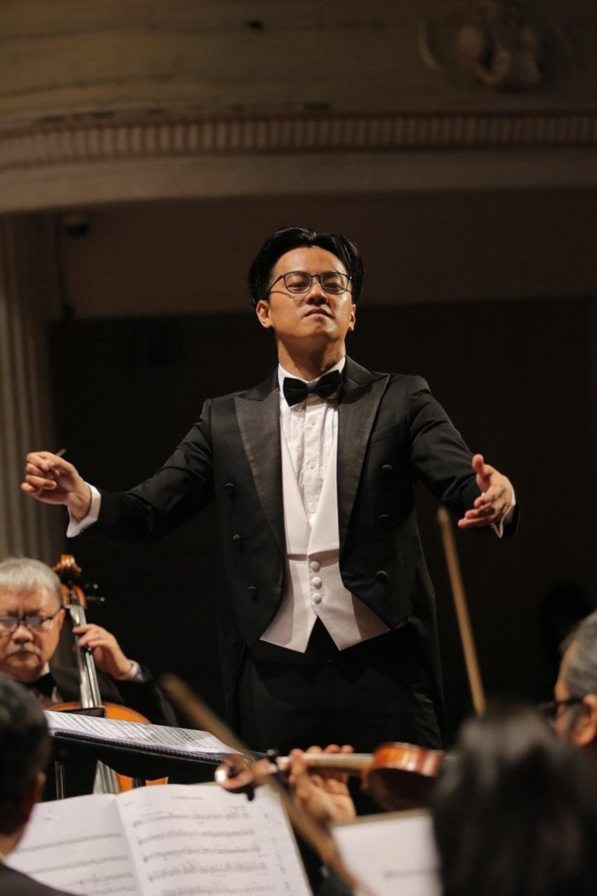 Nhạc trưởng Trần Nhật Minh. Nhạc trưởng Trần Nhật Minh.