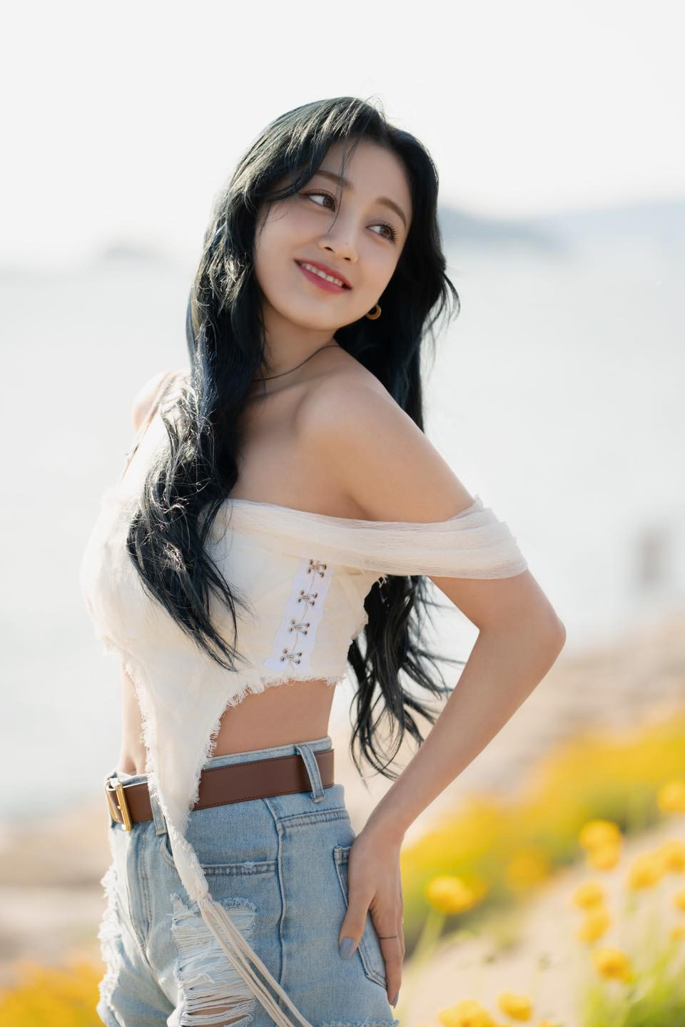 Jihyo có 10 năm làm thực tập sinh trước khi được ra mắt trong nhóm Twice năm 2015.