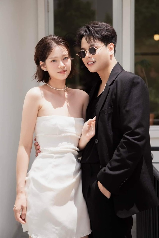 Vợ chồng JayKii -Trương Hoàng Mai Anh tranh cãi với chủ quán bánh cuốn được người qua đường ghi hình lại.