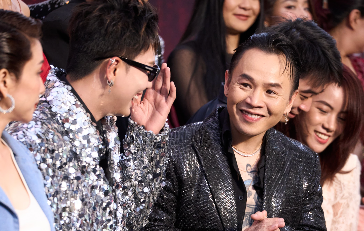 Nhiều Anh tài có mặt tại buổi ra mắt phim như Bằng Kiều, Tuấn Hưng, Thanh Duy, Tiến Luật, Thiên Minh, Đăng Khôi, Bùi Công Nam, Binz, S.T Sơn Thạch, Trương Thế Vinh...