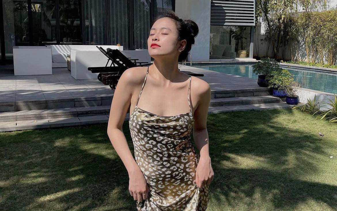 Hoàng Thùy Linh và ê-kíp giữ im lặng trước ồn ào. Hoàng Thùy Linh và ê-kíp giữ im lặng trước ồn ào.