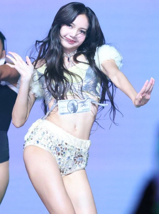 Lisa từng là thành viên BlackPink được yêu thích nhất tại Trung Quốc.