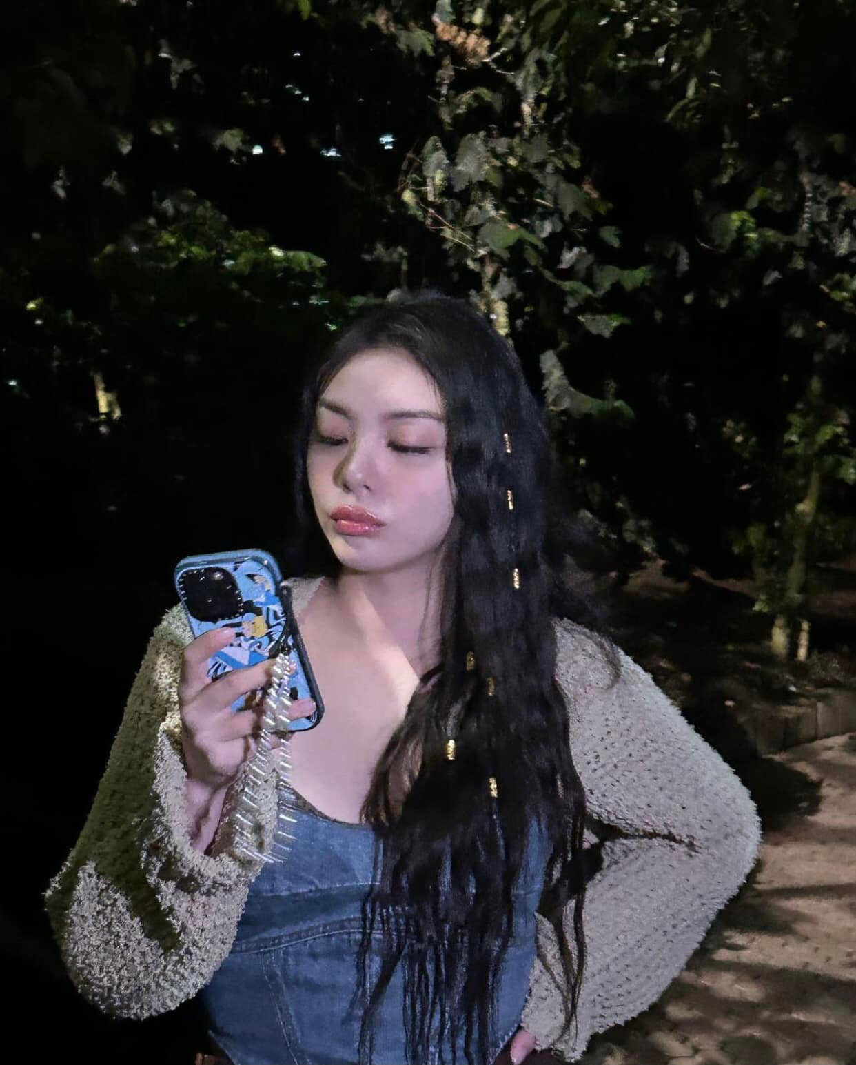 Trong chiều nay, "Beyoncé xứ Hàn" Ailee trở lại Việt Nam lần thứ ba trong năm nay. Cô là giọng ca nội lực, được yêu thích bởi nhiều bản hit như I will go to you like the first snow, I will show you, U&amp;I…