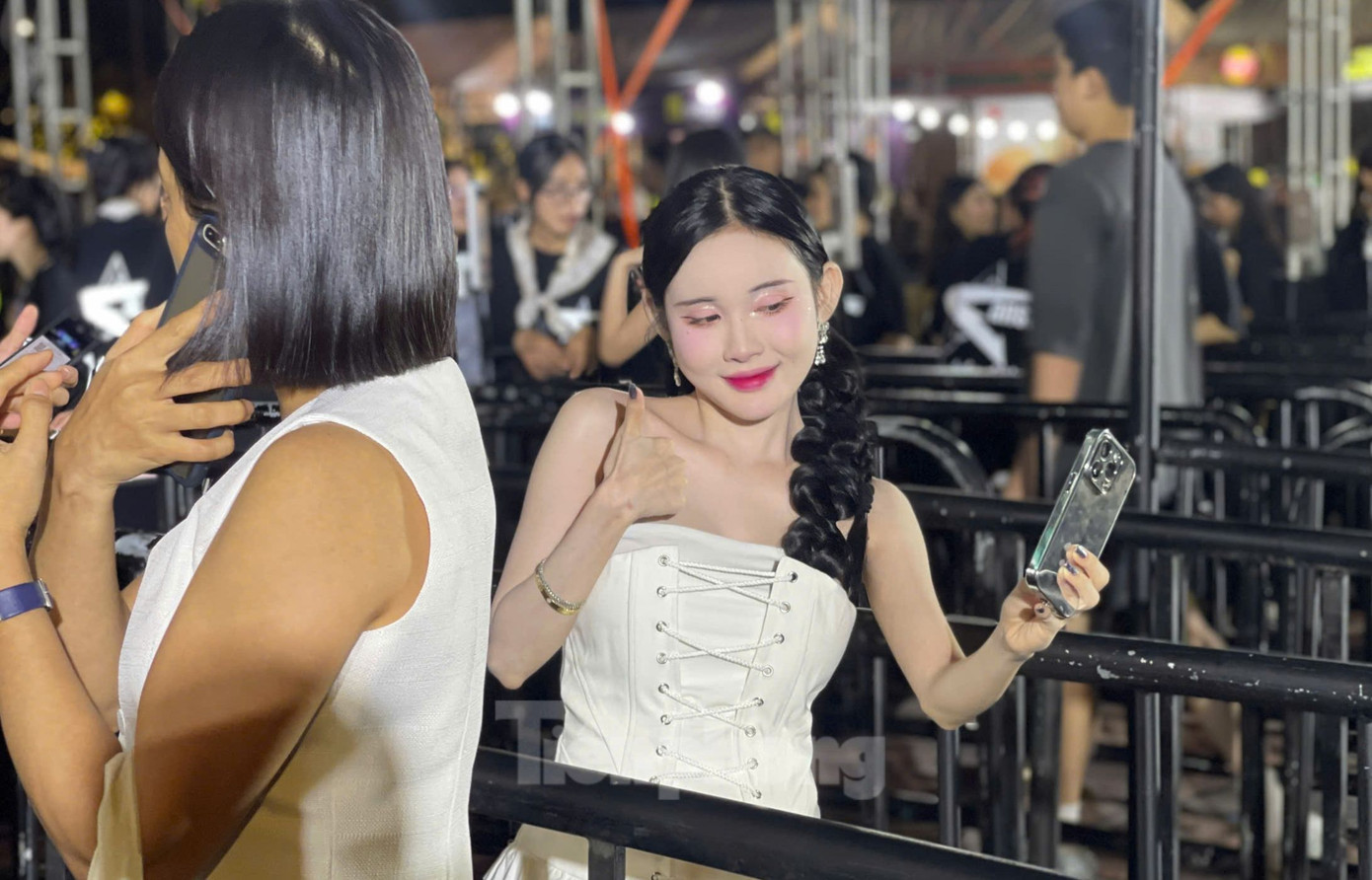 Tối 19/10, concert Anh trai say hi tổ chức ở khu đô thị Vạn Phúc, TP Thủ Đức, TPHCM. Đây là đêm nhạc thứ hai sau concert hôm 28/9. Ảnh: Phạm Nguyễn. Tối 19/10, concert Anh trai say hi tổ chức ở khu đô thị Vạn Phúc, TP Thủ Đức, TPHCM. Đây là đêm nhạc thứ hai sau concert hôm 28/9. Ảnh: Phạm Nguyễn.