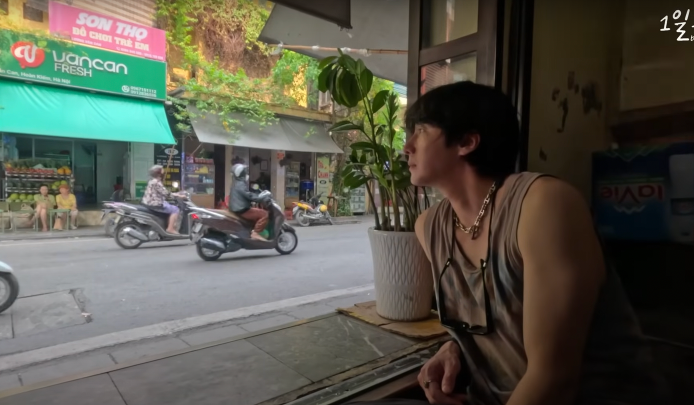 Jung II Woo ấn tượng mạnh với ẩm thực Việt Nam. Ảnh: CMH. Jung II Woo ấn tượng mạnh với ẩm thực Việt Nam. Ảnh: CMH.