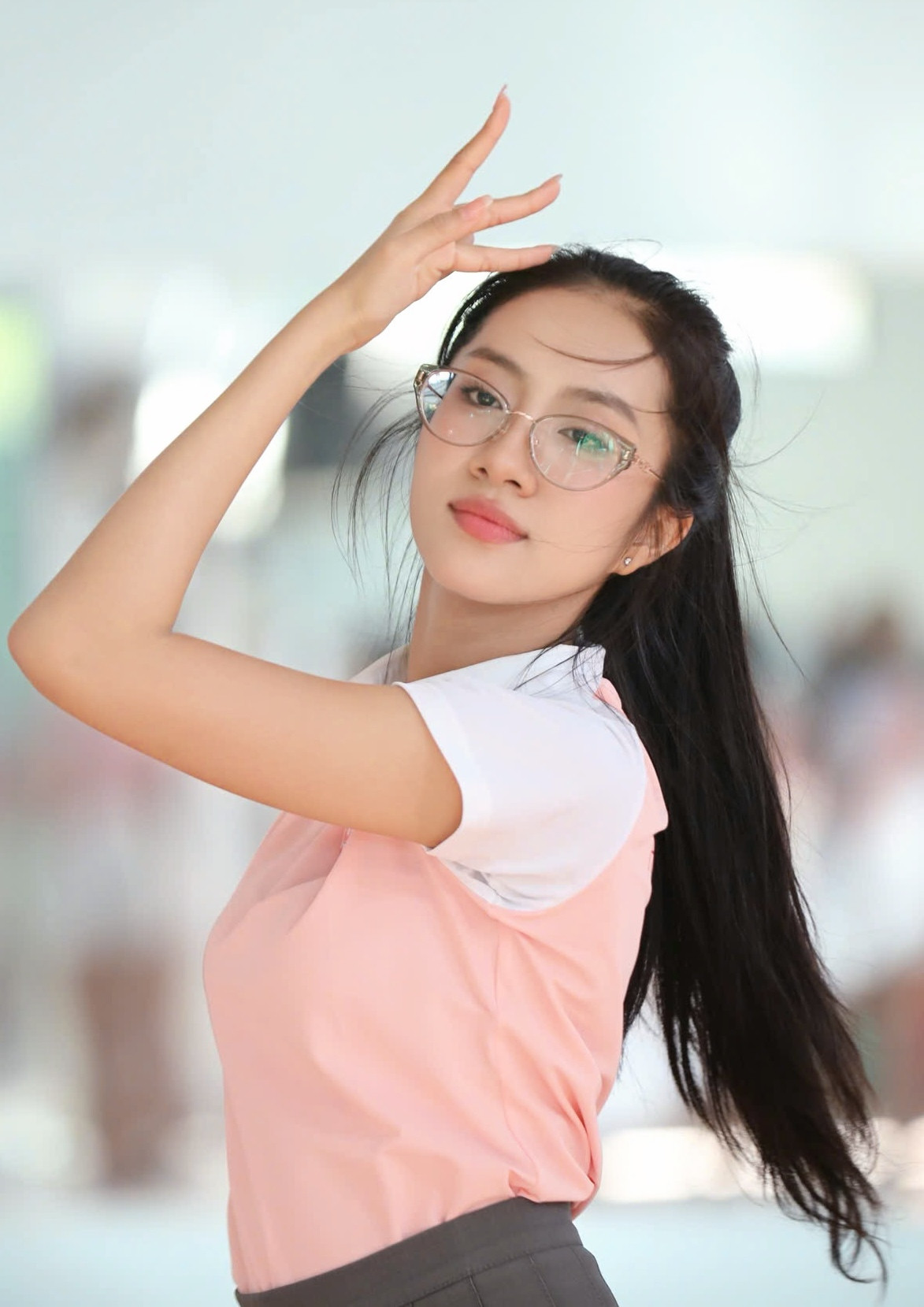 Sau vài lần hướng dẫn, phần lớn thí sinh đã nắm được nhịp và thể hiện khá đều.