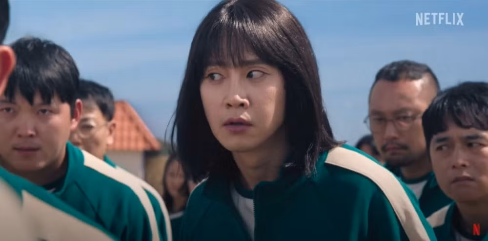 Park Sung Hoon xấu hổ khi chia sẻ hình ảnh phim 18+ nhái lại Squid Game trên trang cá nhân.