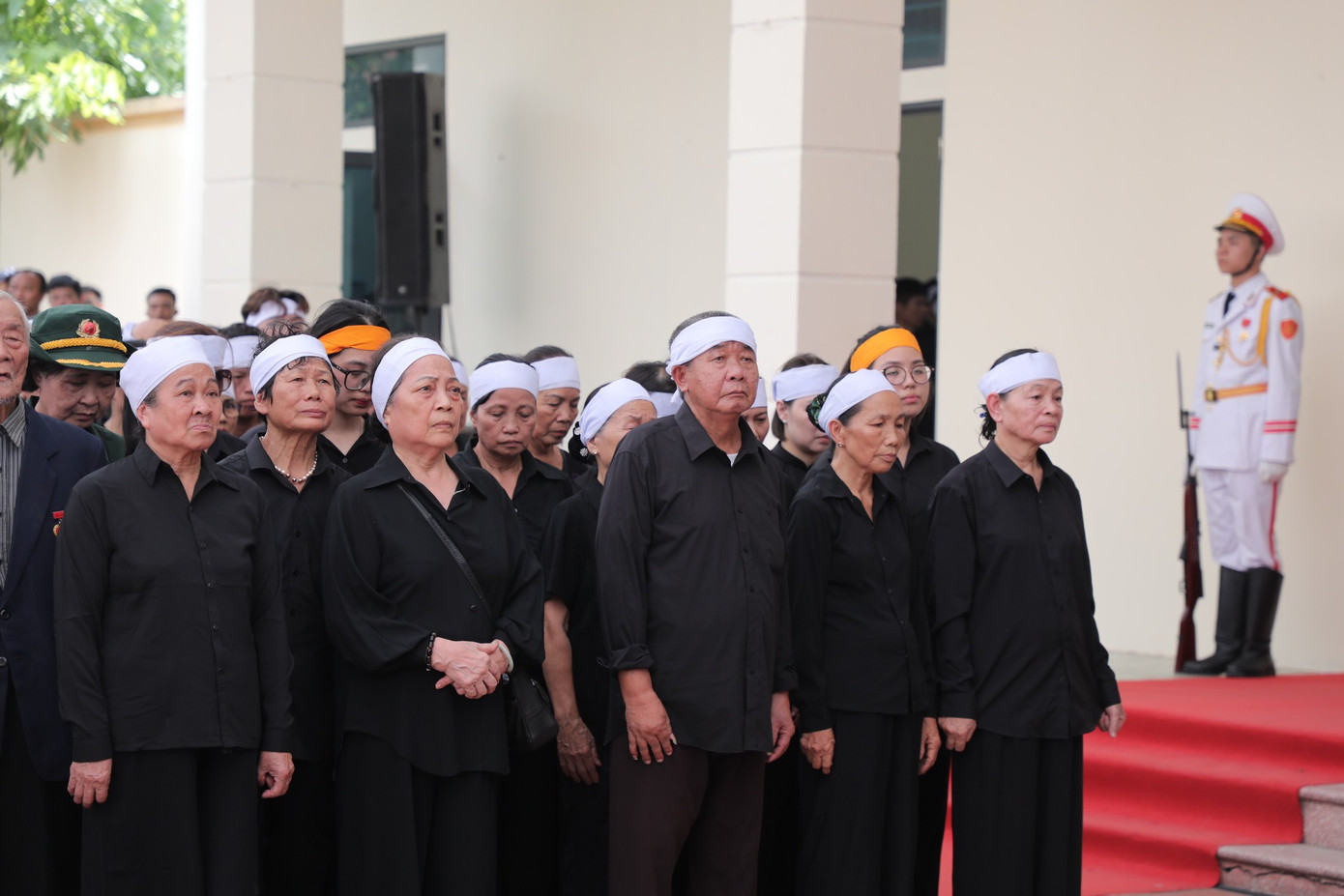 13h00, bắt đầu Lễ truy điệu Tổng Bí thư tại quê nhà.