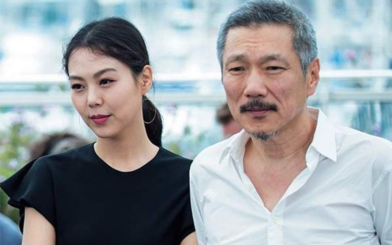 Kim Min Hee bị gọi là "tiểu tam", diễn viên bị ghét nhất Hàn Quốc khi có con với đạo diễn Hong Sang Soo - người đã có gia đình. Kim Min Hee bị gọi là "tiểu tam", diễn viên bị ghét nhất Hàn Quốc khi có con với đạo diễn Hong Sang Soo - người đã có gia đình.