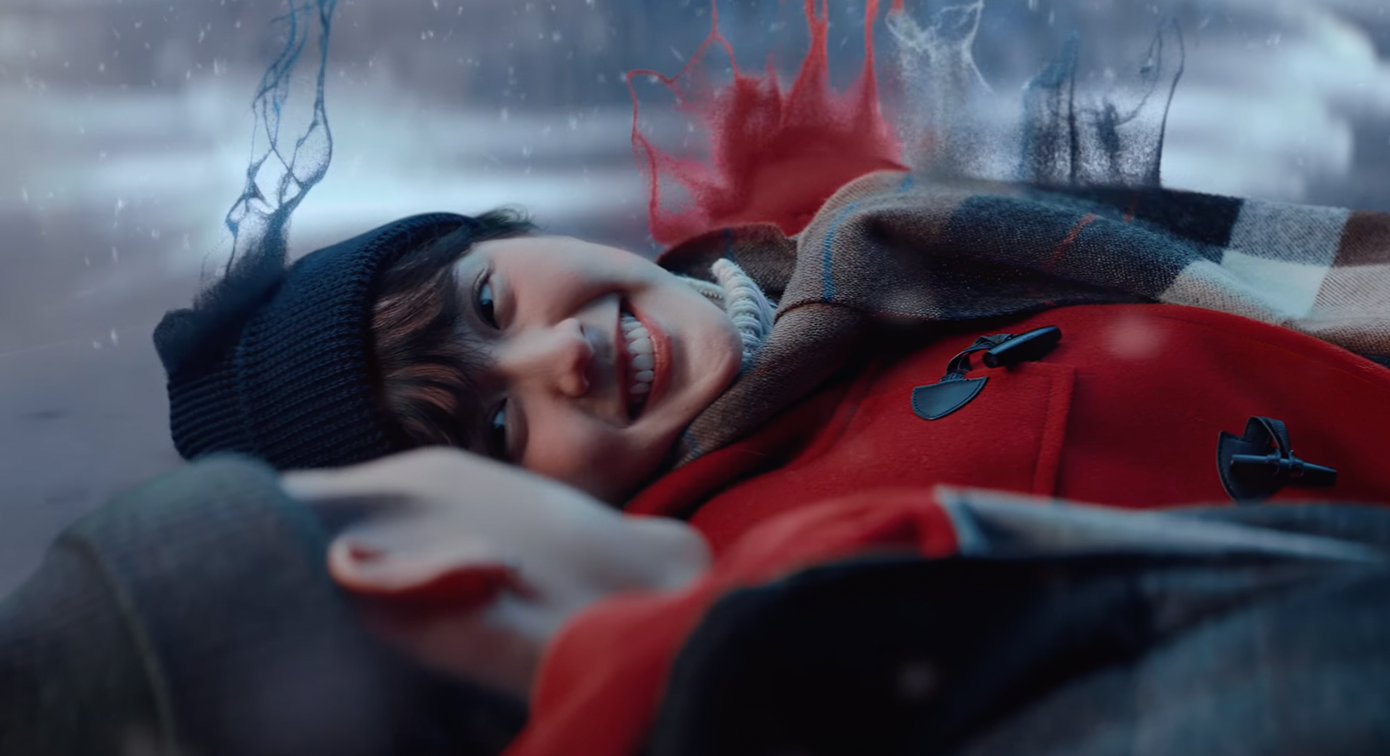 Sơn Tùng và Hải Tú trong MV Chúng ta của tương lai. Sơn Tùng và Hải Tú trong MV Chúng ta của tương lai.