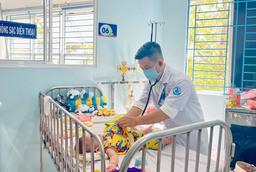 Số ca bệnh sởi ở TP.HCM và các tỉnh đang gia tăng nhanh chóng. Ảnh: THẢO PHƯƠNG Số ca bệnh sởi ở TP.HCM và các tỉnh đang gia tăng nhanh chóng. Ảnh: THẢO PHƯƠNG