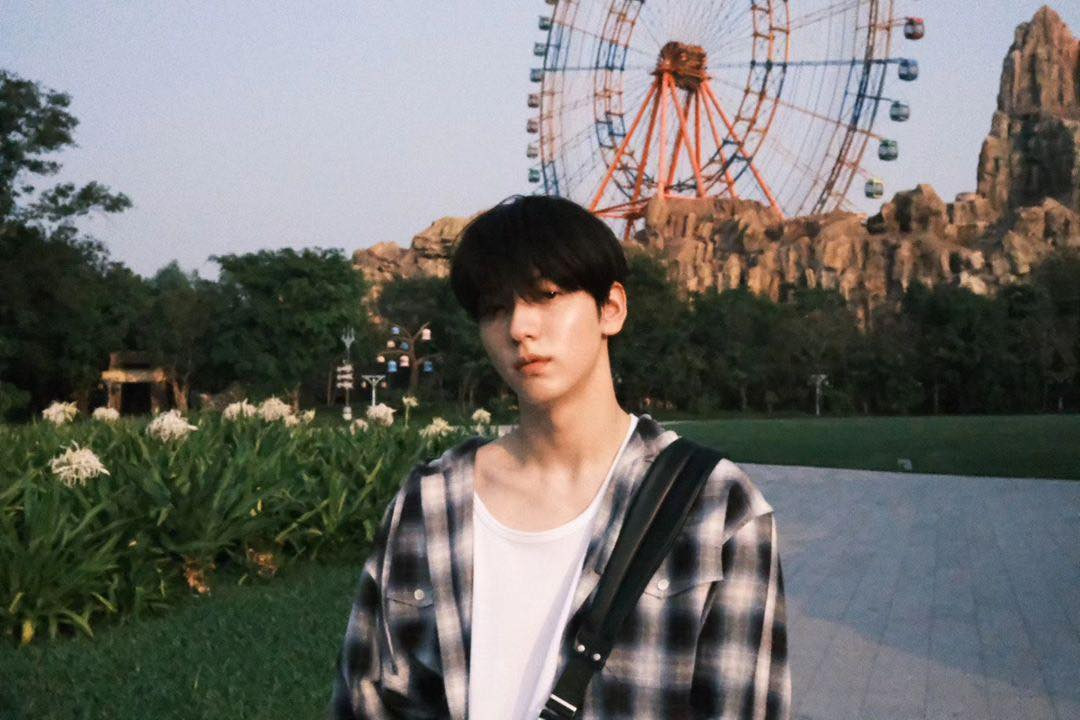 Ngày 12/2, fan đăng tải hình ảnh bắt gặp hai nam thần tượng có mặt ở sân bay Phú Quốc. Lịch trình được giữ kín nên không rõ Soobin và Beomgyu đến Việt Nam vào thời điểm nào.