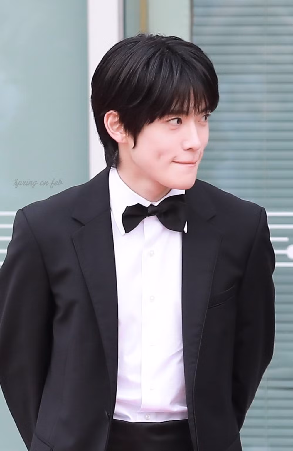 Thành viên Jaehyun nhóm nhạc NCT 127 đánh lẻ dự sự kiện. Nam ca sĩ sinh năm 1997 xuất hiện với tư cách diễn viên.