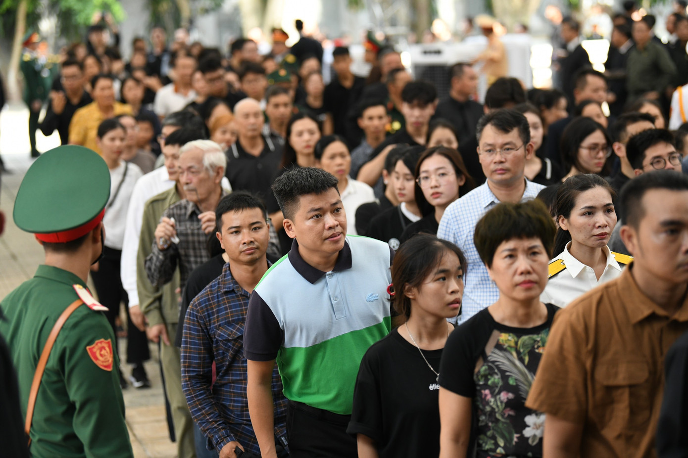 Những tình cảm đặc biệt mà người dân cả nước dành cho Tổng Bí thư trong ngày Quốc tang càng khắc họa sâu sắc tầm vóc nhà lãnh đạo đã có nhiều công lao to lớn, đặc biệt xuất sắc đối với sự nghiệp cách mạng vẻ vang của Đảng và dân tộc.
