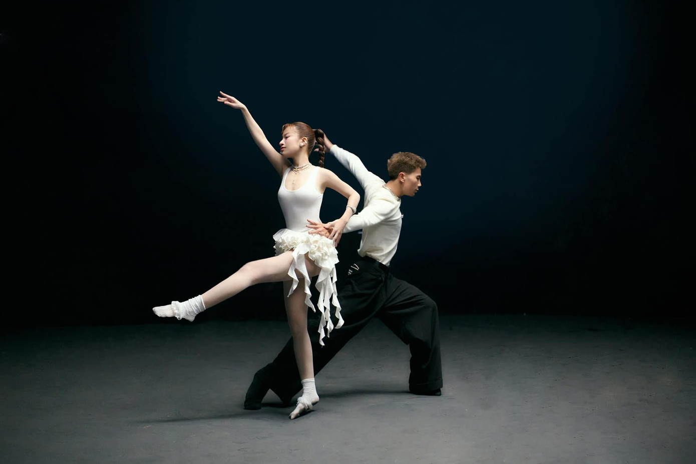 I'm Sorry của Lâm Bảo Ngọc gây ấn tượng nhất là cảnh múa đôi với Đăng Quân.