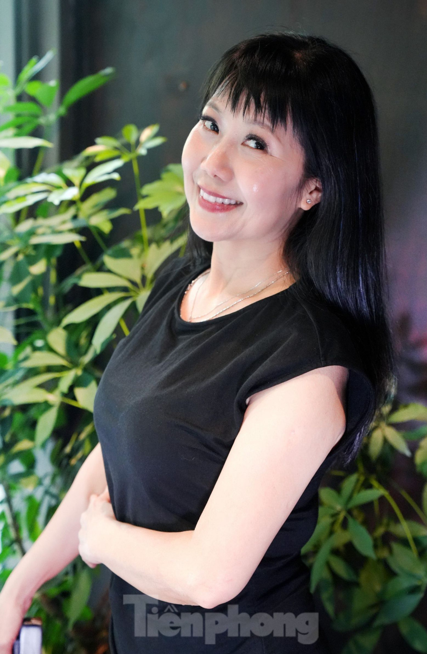 Ban đầu, Hương Tươi lưỡng lự khi nhận vai vì sợ màu sắc nhân vật bị trùng lặp với những vai diễn trong quá khứ. Tuy nhiên, chị dành niềm tin cho đạo diễn Vũ Trường Khoa nên gật đầu đồng ý. Ảnh: Trọng Quân.