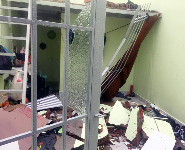 Nhiều người thiệt mạng vì bão Damrey quét qua ảnh 36